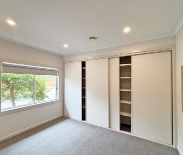 Comfortable & Convenient Living - Photo 5