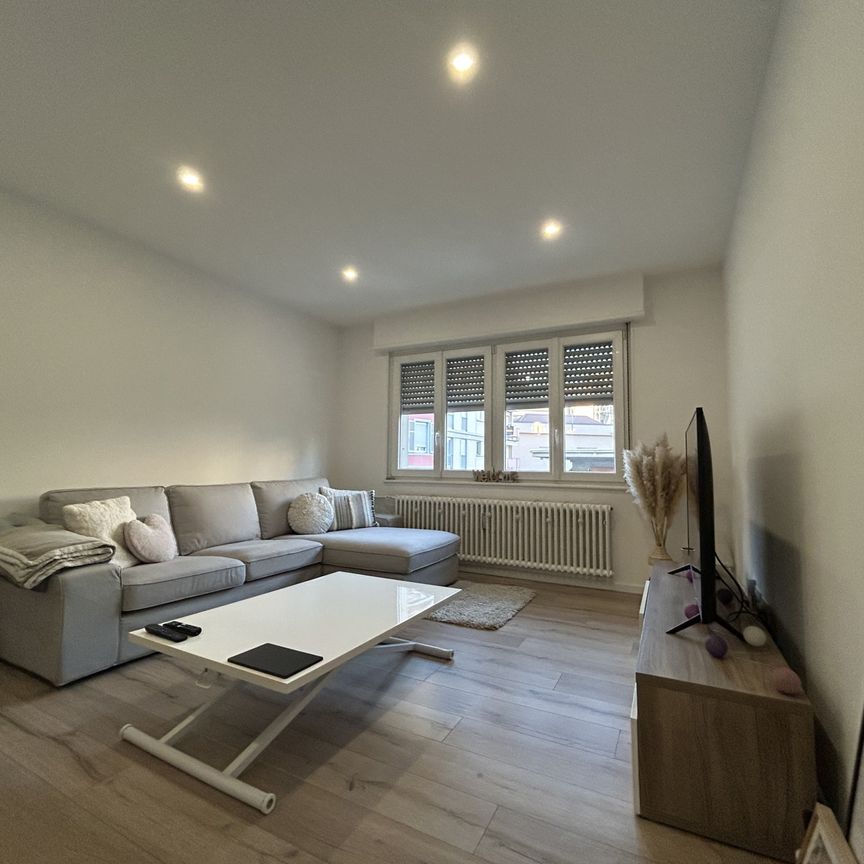 Location Appartement 2 pièces 55m² MULHOUSE 68100 - Photo 1