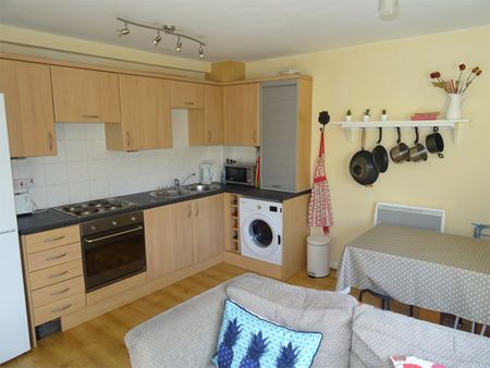 Sovereign Court, Bradford, West Yorkshire, BD2 - Photo 4