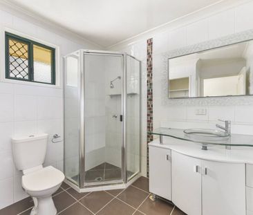 Neat & Tidy Inner City Unit - Photo 5