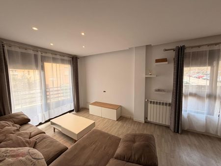 Piso de alquiler en Palma de Mallorca - Cl Marti Boneo, Son Dameto - Photo 2