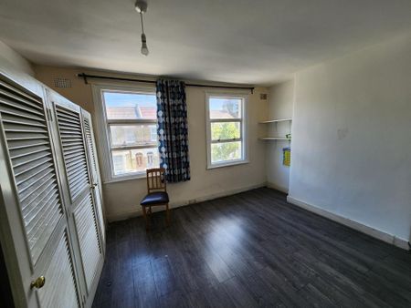 3 bedroom house share to rent - Photo 2