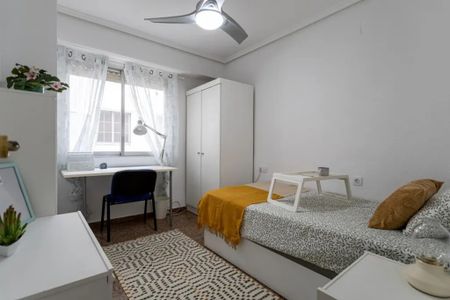 Carrer del Beat Joan Grande, Valencia, Valencian Community 46011 - Photo 5