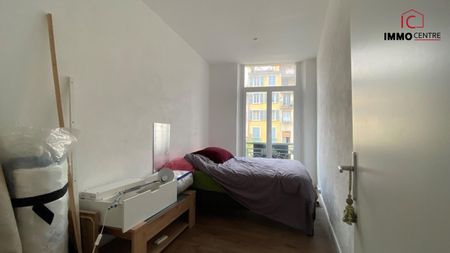 Location Appartement 2 pièces 48m² TOULON 83000 - Photo 4