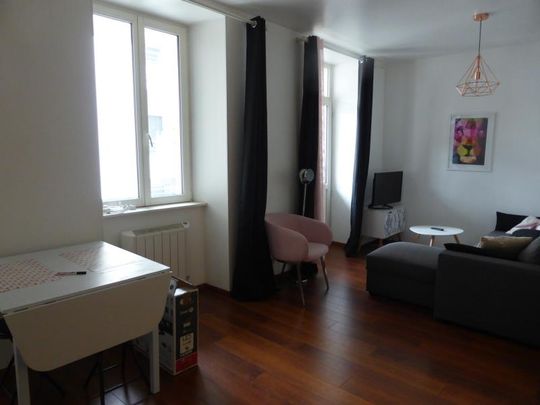 T2 MEUBLE PAU HALLES - 38 m2 - Photo 1