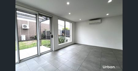 WATER USAGE INCLUDED IN RENT - Photo 2