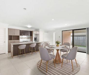 SPACE, COMFORT & FAMILY LIVING IN A QUIET CUL-DE-SAC - Photo 3