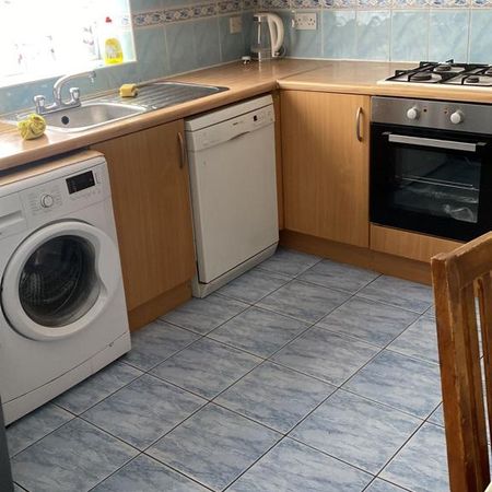 Brereton Road, London - Photo 3