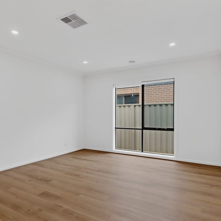 Quality Home in a Prime Setting - Photo 1