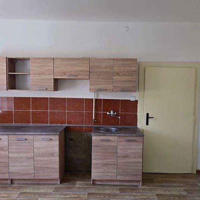 Pronájem bytu 2+1 v osobním vlastnictví 63 m², Louny - Photo 1