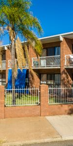 Furnished Studio Units Close to CBD and Hospital - Photo 3