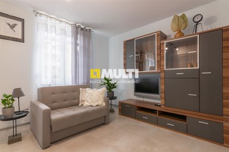 Atrakcyjna kawalerka w nowoczesnym budynku - Photo 5