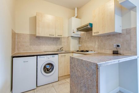 1 bedroom flat to rent - Photo 5