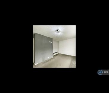 2 bedroom semi-detached house to rent - Photo 2