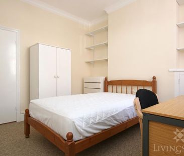 3 bedroom terraced house to rent - Photo 6