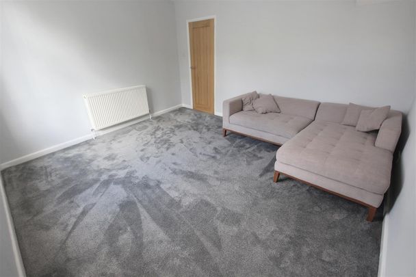 2 Bedroom Flat/Apartment To Let - Photo 1