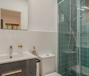 Room in shared apartment in Cerdanyola del Vallès - Photo 6