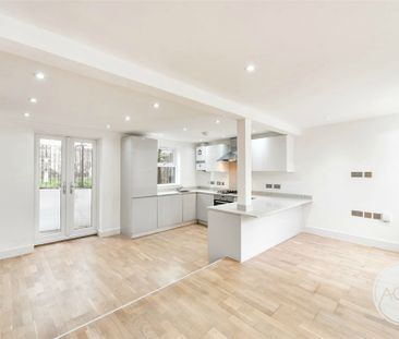 High Street, Green Street Green, Kent, London - Photo 5