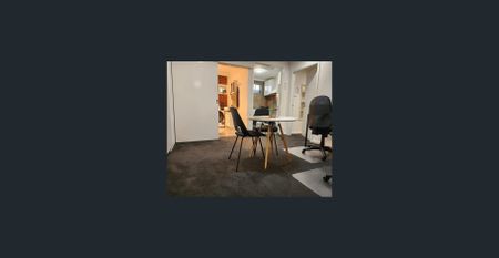 New generation studio living - fully furnished in premium location! - Photo 5