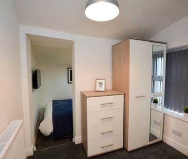 1 bed Room for Rent - Photo 1