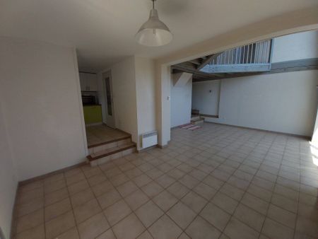 Location maison villa 4 pièces 122.49 m² à Chavanay (42410) - Photo 3