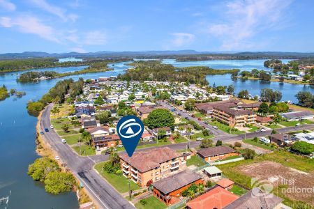 Lakeside Living with Wallis Lake Views - Photo 4