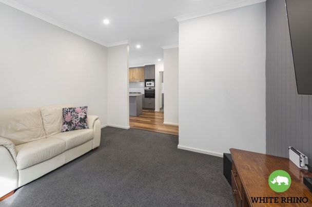 41 Underhill Street, Googong - Photo 1