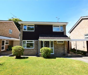 4 bedroom House in Cherrydale Road, Camberley - Photo 6