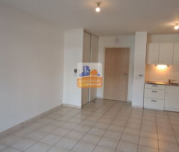 Location Appartement 2 pièces 43m² - Photo 6