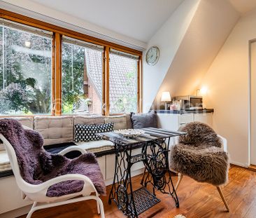 Tolle, hochwertig möblierte Einliegerwohnung mit großer Dachterrass... - Photo 1