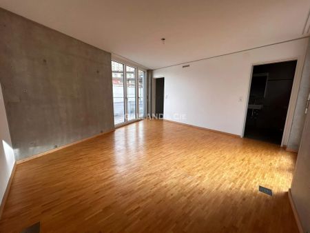 Splendide appartement de 2.5 pièces en duplex avec balcons - Photo 2