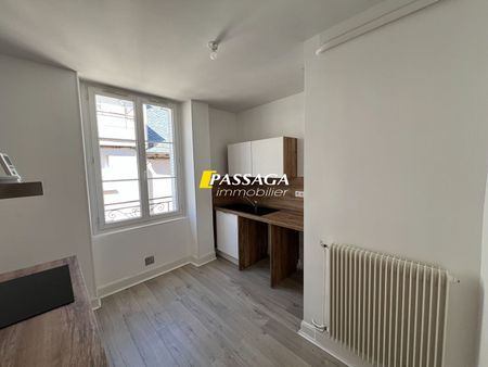 Location Appartement 3 pièces 65m² - Photo 4