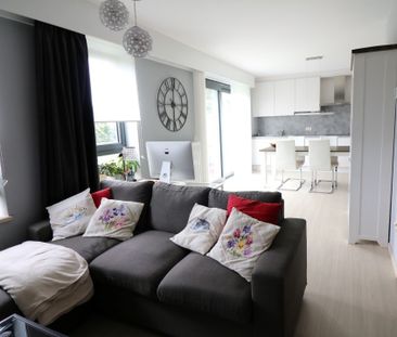 Modern 1 slaapkamer appartement met terras en staanplaats - Photo 1