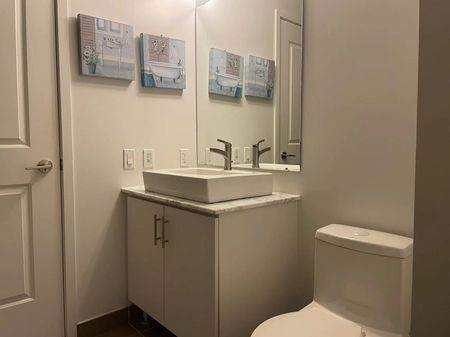 For Lease - 1 The Esplanade Avenue Unit# 1601, Toronto, Ontario - Photo 2