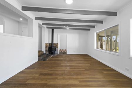 4 Bedroom Home - Photo 2