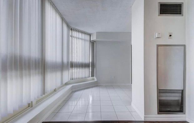 For Lease - 3231 Eglinton Avenue Unit# 201, Toronto, Ontario - Photo 1