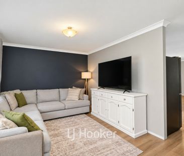 66 Winthrop Avenue, College Grove WA - Photo 2