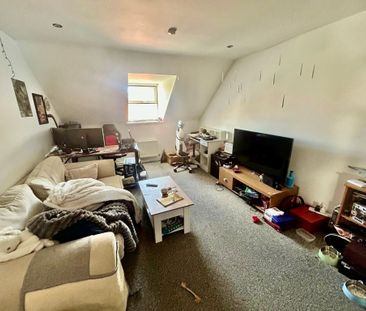 Sefton Court, Welwyn Garden City - Photo 3