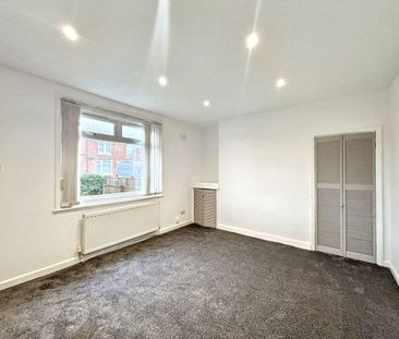 Collingwood Avenue, Wallsend, Wallsend, Tyne and Wear, NE28 9LW - Photo 4