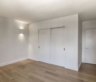 3555 Cote-des-Neiges Road - Photo 3