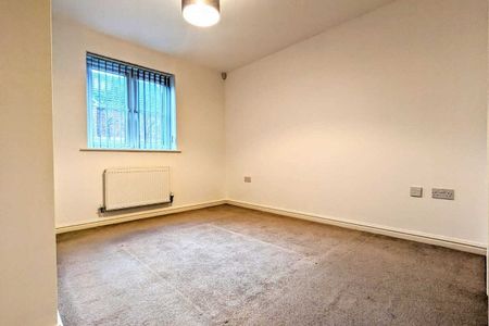 Meadow Way, Tyla Garw, PONTYCLUN - Photo 2