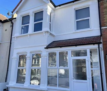 Airthrie Road, Ilford, IG3 - Photo 1