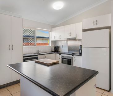 31 Marchwood Avenue, Kirwan QLD 4817 - House For Rent | Domain - Photo 2