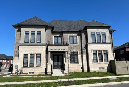 For Lease - 97 Bowbeer Road, Oakville, Ontario - Photo 4