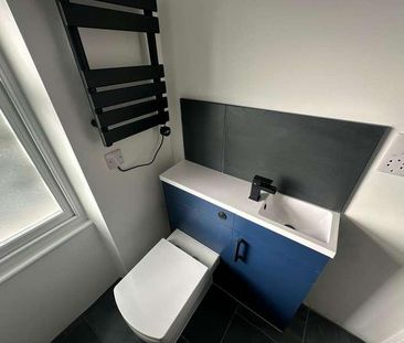 Hervey Road, London, SE3 - Photo 5