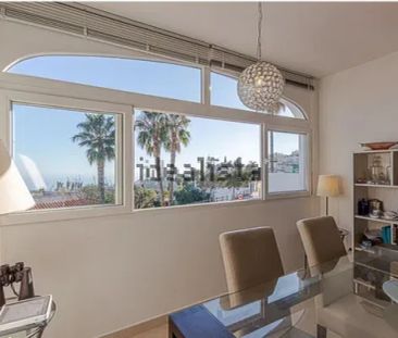 Alquiler de chalet adosado en Centro - Photo 2