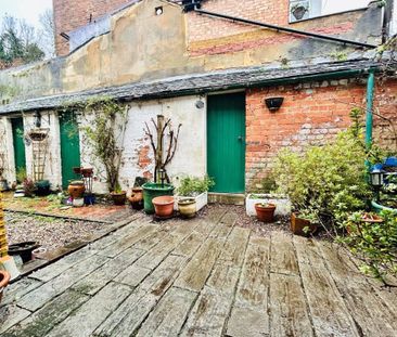 Poplar Row - Photo 6