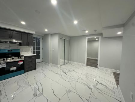 For Lease - 13 Raithby Crescent, Ajax, Ontario - Photo 3