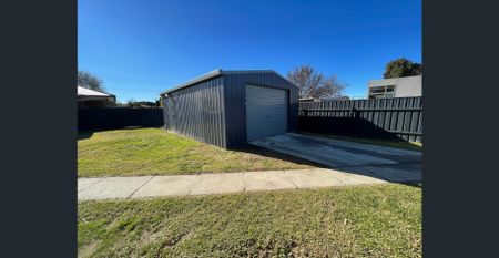 Renovated 2 Bedroom Home - Photo 5
