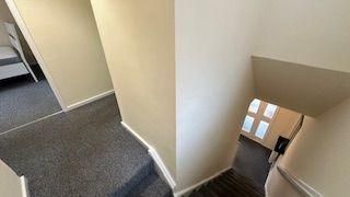 4 bedroom semi-detached house to rent - Photo 5